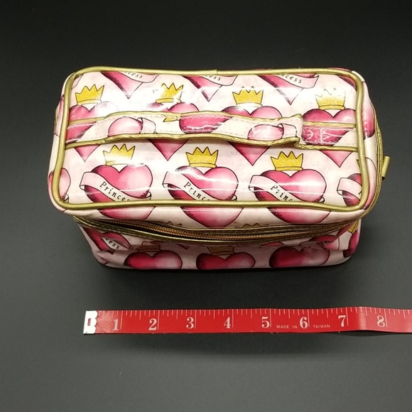 2 Princess Crown Heart Makeup Bags - Picture 9 of 11